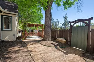 4501 Pershing Ave, Fort Worth, TX 76107 - Photo 37