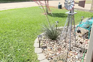 3016 Huntington Ct, Waxahachie, TX 75165 - Photo 3