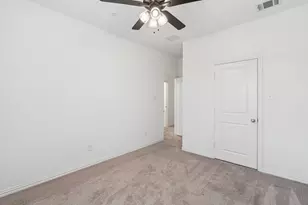 2215 Adena Spgs Dr, Allen, TX 75013 - Photo 17