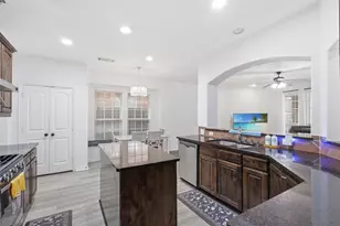 2529 Louis Ln, Lewisville, TX 75056 - Photo 9
