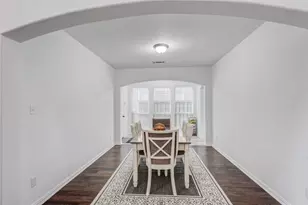 2529 Louis Ln, Lewisville, TX 75056 - Photo 5