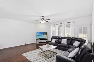 2529 Louis Ln, Lewisville, TX 75056 - Photo 11