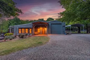 2680 Co Rd 2010, Ravenna, TX 75476 - Photo 1