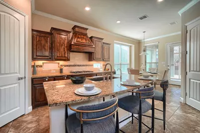 7119 Isle Royal Lane, Irving, TX 75063 - Photo 15