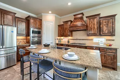 7119 Isle Royal Lane, Irving, TX 75063 - Photo 19