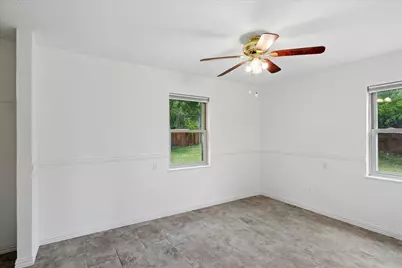 4806 Jaycrest Court, Fort Worth, TX 76135 - Photo 11