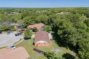 4806 Jaycrest Ct, Fort Worth, TX 76135 - Photo 5