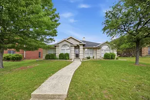 2409 Buckeye Dr, Mesquite, TX 75181 - Photo 1