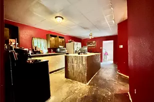 1315 Strickland St, Bellmead, TX 76705 - Photo 3