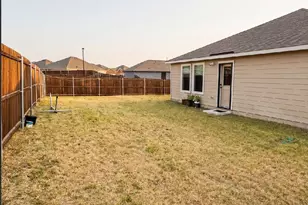 1760 Courage Crk, Crandall, TX 75114 - Photo 3