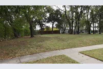 1514 Sullivan Drive, Dallas, TX 75215 - Photo 5