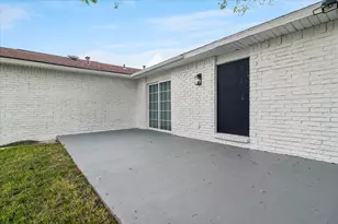 7426 Cloverglen Dr, Dallas, TX 75249 - Photo 5