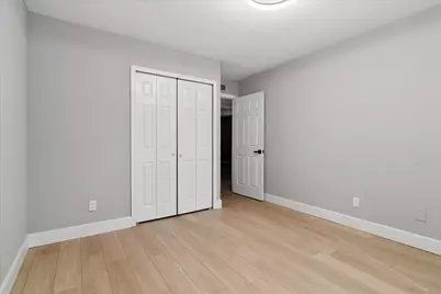 7426 Cloverglen Drive, Dallas, TX 75249 - Photo 25