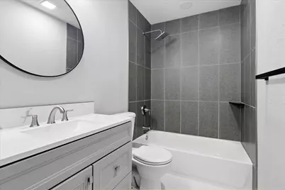 7426 Cloverglen Drive, Dallas, TX 75249 - Photo 23