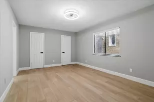 7426 Cloverglen Dr, Dallas, TX 75249 - Photo 17