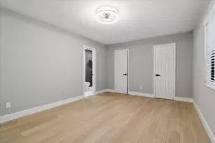 7426 Cloverglen Dr, Dallas, TX 75249 - Photo 17