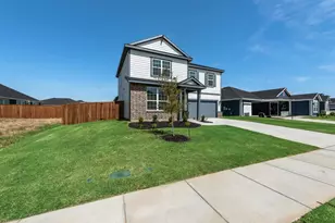 1025 Canoe Way, Crowley, TX 76036 - Photo 33