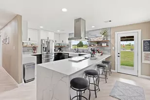 10208 County Rd 418, Grandview, TX 76050 - Photo 7