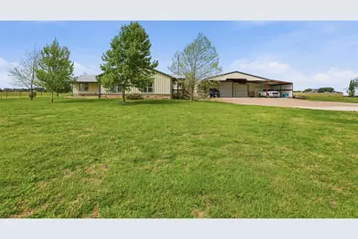 10208 County Road 418, Grandview, TX 76050 - Photo 29
