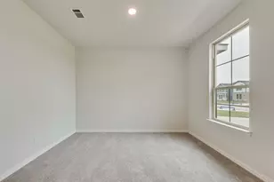 621 Marcus Ln, Crowley, TX 76036 - Photo 15