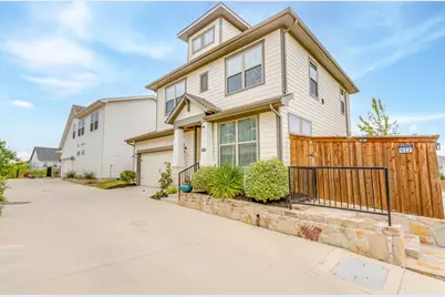 14221 Walsh Avenue, Fort Worth, TX 76008 - Photo 3