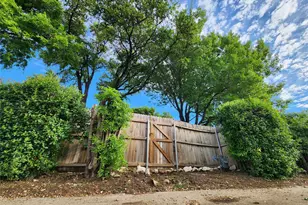 2822 Sunny Hill Ln, Farmers Branch, TX 75234 - Photo 7