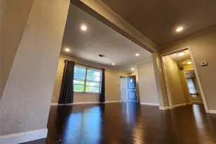 2822 Sunny Hill Ln, Farmers Branch, TX 75234 - Photo 17