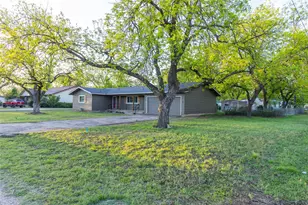 703 Cherry Heights, Clyde, TX 79510 - Photo 3