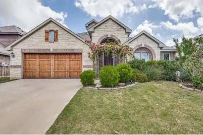 516 Lakeview Drive, Alvarado, TX 76009 - Photo 1