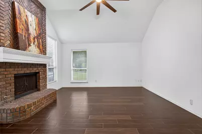 1618 Crosshaven Drive, Lewisville, TX 75077 - Photo 3