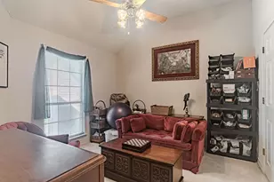 1200 Hillary Ln, Arlington, TX 76012 - Photo 33