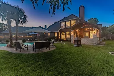 1200 Hillary Lane, Arlington, TX 76012 - Photo 11