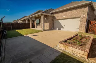 12709 Royal Oaks Ln, Farmers Branch, TX 75234 - Photo 37