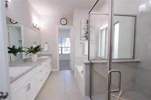 12709 Royal Oaks Ln, Farmers Branch, TX 75234 - Photo 21