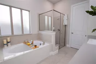12709 Royal Oaks Ln, Farmers Branch, TX 75234 - Photo 23