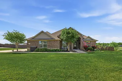 113 Heather Lane, Decatur, TX 76234 - Photo 1