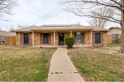 2034 Lewis Trail, Grand Prairie, TX 75052 - Photo 1