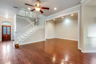 9 Stonebriar Ct, Dallas, TX 75206 - Photo 5