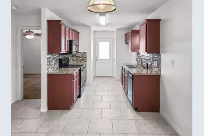 821-823 E College Avenue, Princeton, TX 75407 - Photo 5