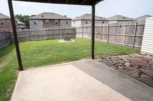 821-823 E College Ave, Princeton, TX 75407 - Photo 25