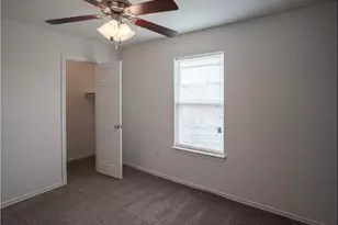 823 E College Ave, Princeton, TX 75407 - Photo 15