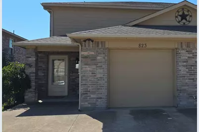 823 E College Avenue, Princeton, TX 75407 - Photo 1