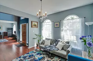 2071 Sunset Ln, Lewisville, TX 75067 - Photo 13