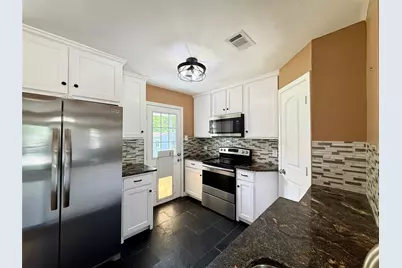 10518 Desdemona Drive, Dallas, TX 75228 - Photo 5