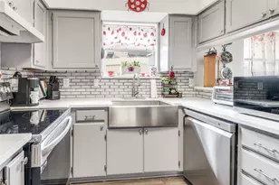 2021 Minnie Dr, Arlington, TX 76012 - Photo 5