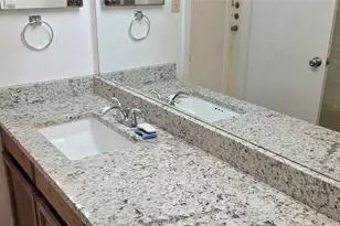 9601 Walnut St, Dallas, TX 75243 - Photo 17