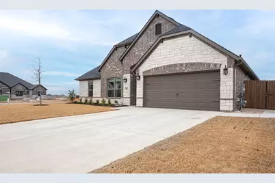912 Meadow View Drive, Cleburne, TX 76033 - Photo 3