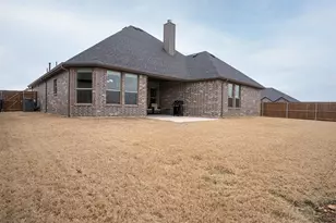 912 Meadow View Dr, Cleburne, TX 76033 - Photo 11