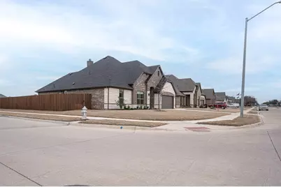 912 Meadow View Drive, Cleburne, TX 76033 - Photo 5