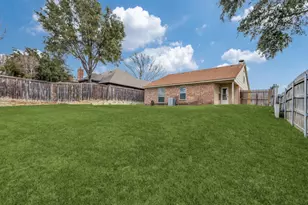 7124 Summerset Dr, Benbrook, TX 76126 - Photo 25